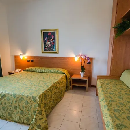 Luna Blu Hotel