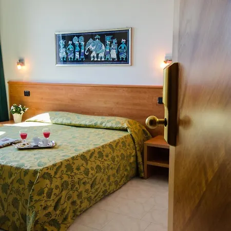 فندق Luna Blu Casumaro